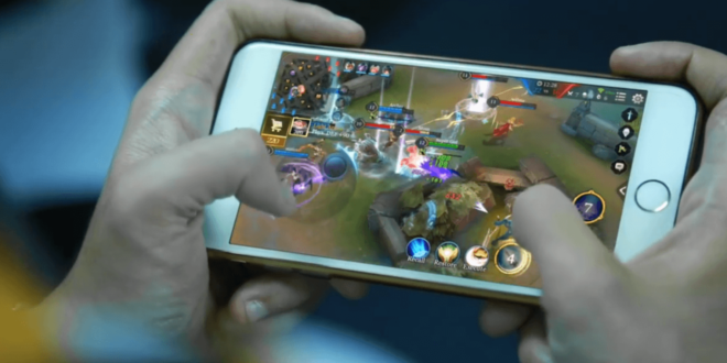4 best video games to play on your smartphone