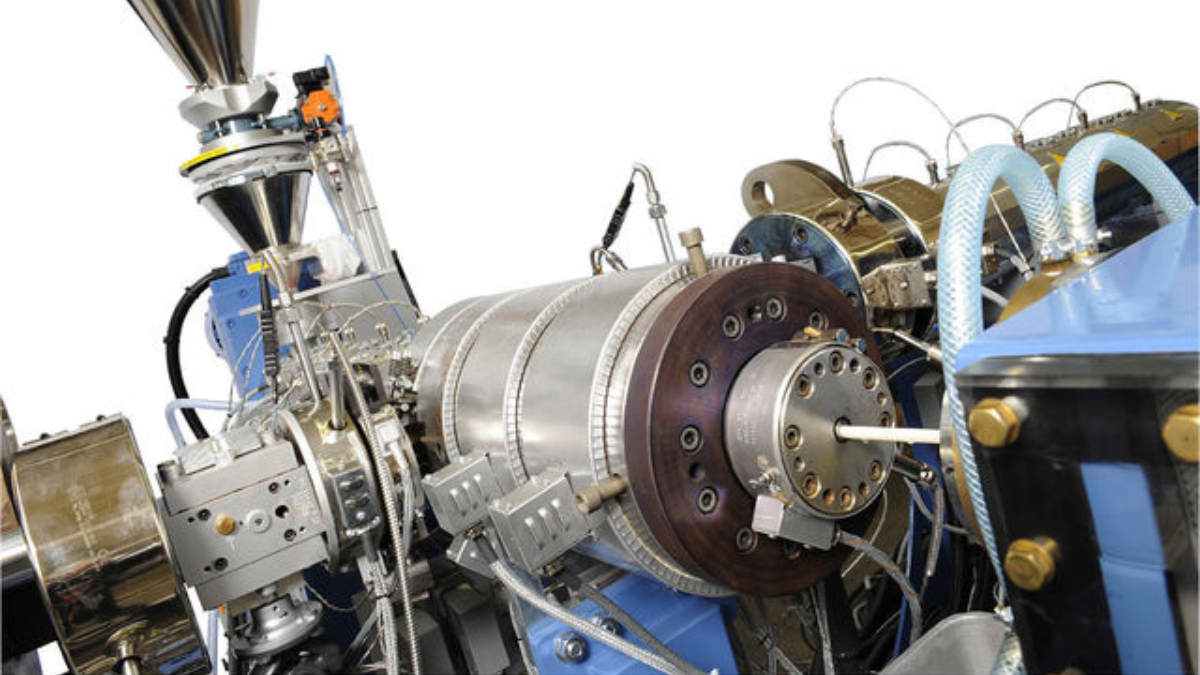 The Role of Accessories and Tools in Pellet Extrusion Lines