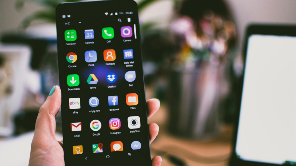 Will Mobile Gaming Ever Overrun Computer Gaming? Exploring the Advantages of Mobile Gaming and Its Growing Dominance