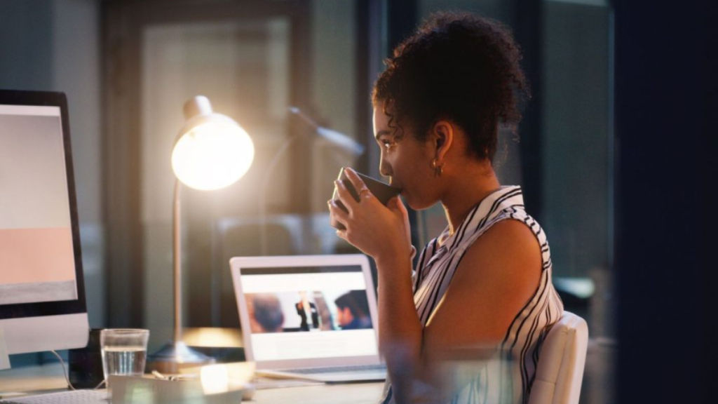From Side Hustle to Scalable Success: Your 2025 Guide to Financial Freedom