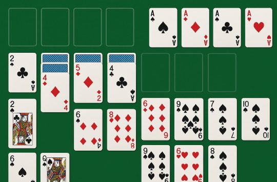 Freecell game layout with distinct card stacks and empty cells highlighting unique gameplay features